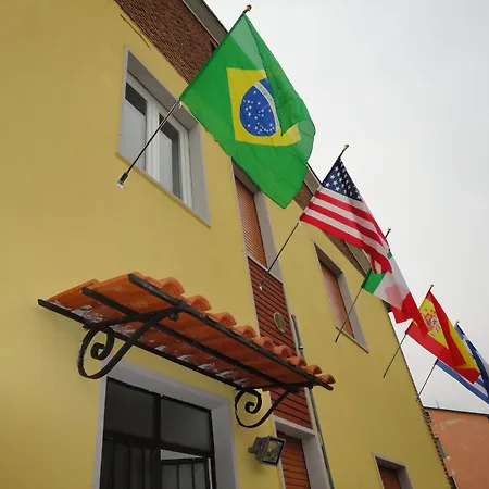Pavia Ostello *
