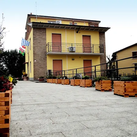 Pavia Ostello * Pavie