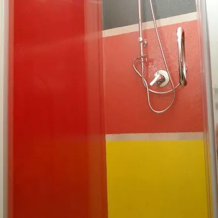 بافيو أوستيلو بيت شباب بافيا