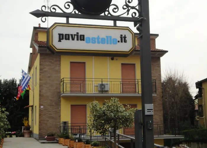 Hostel Pavia Ostello *
