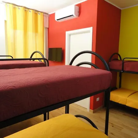 Vandrarhem Pavia Ostello *