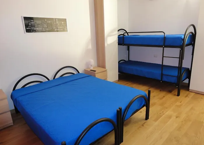 Hostel Pavia Ostello *